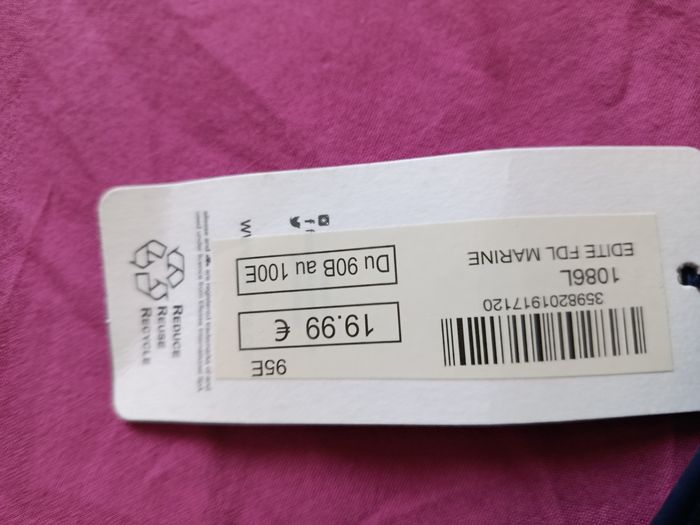 Haut de maillot de bain neuf 95 e - photo numéro 2