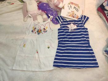 Lot robes 2 ans