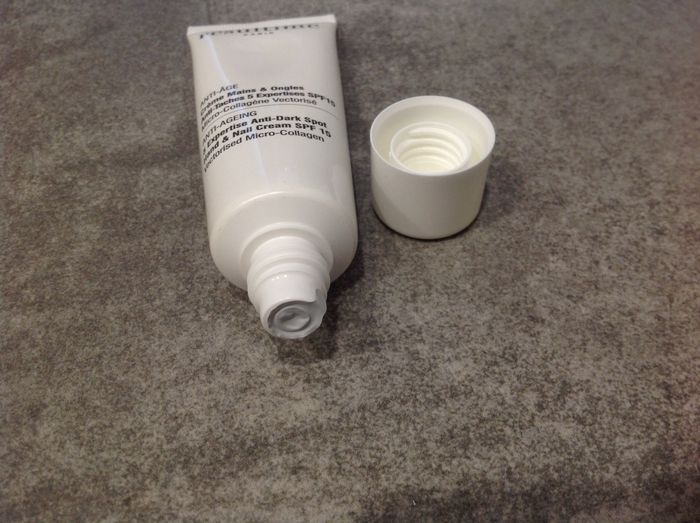 Resultime Crème Mains & Ongles Anti-Taches 5 Expertises SPF 15 - photo numéro 4