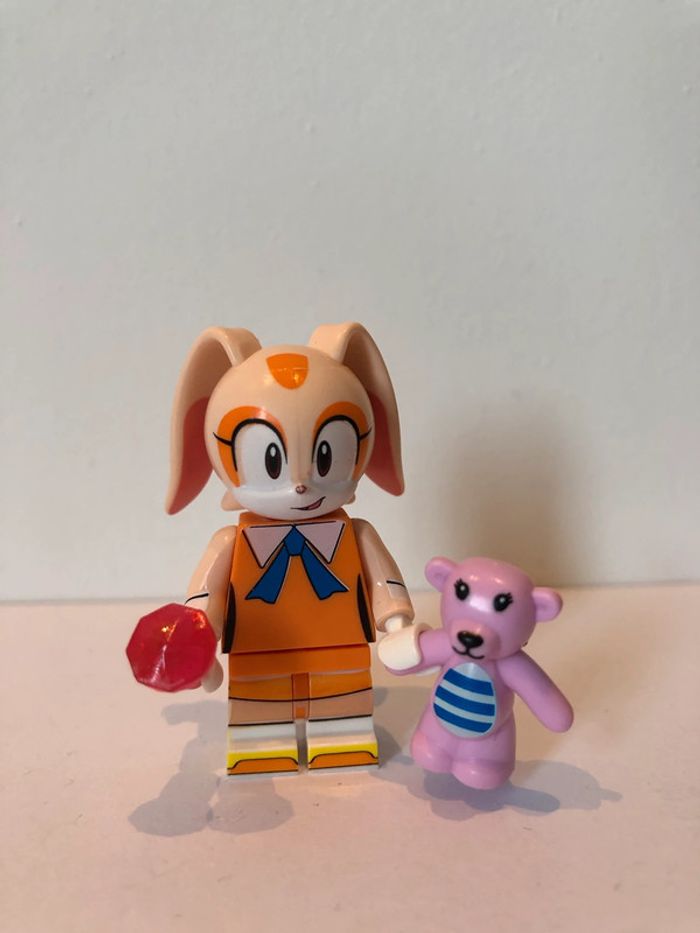 Figurine type lego Sonic . Sonic