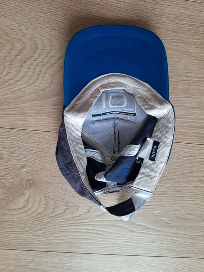 Casquette France 10 garçon Kiabi 49/50 - photo numéro 2