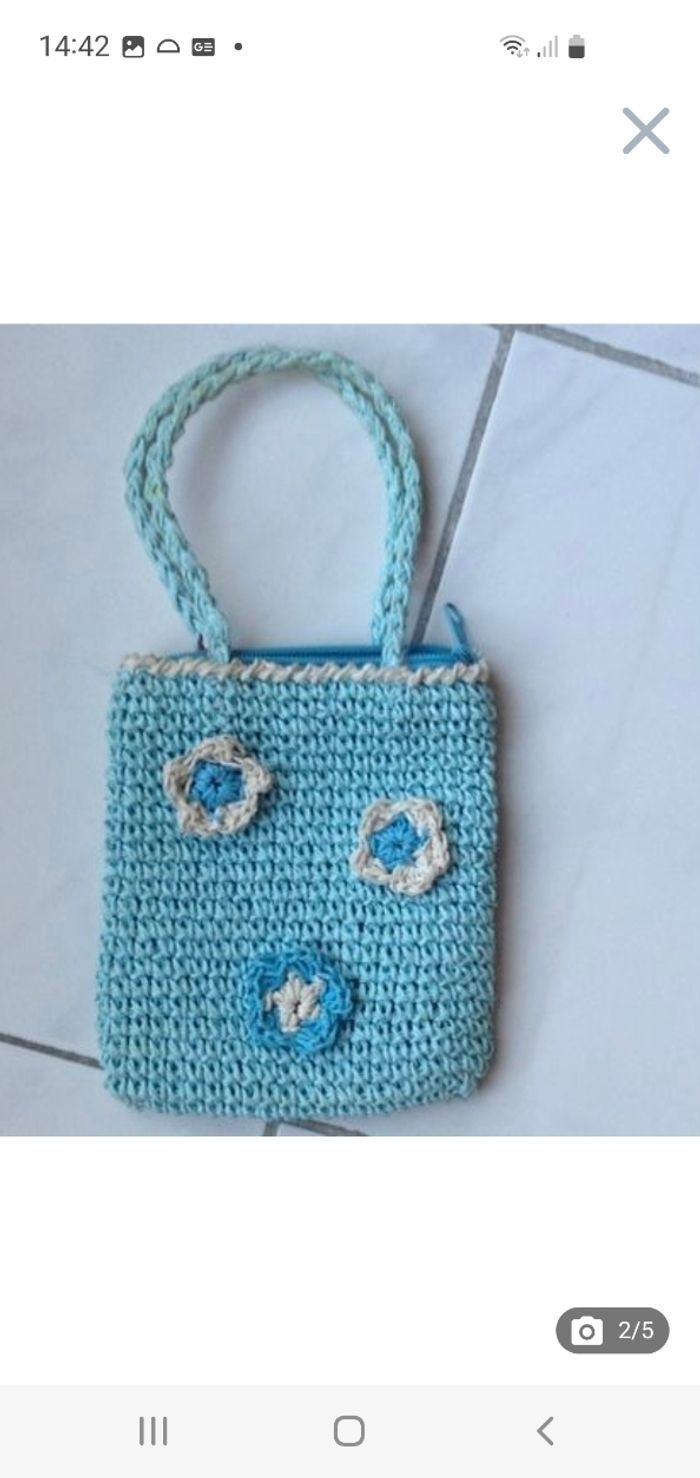 Petit sac à main enfant bleu turquoise en paille - photo numéro 2