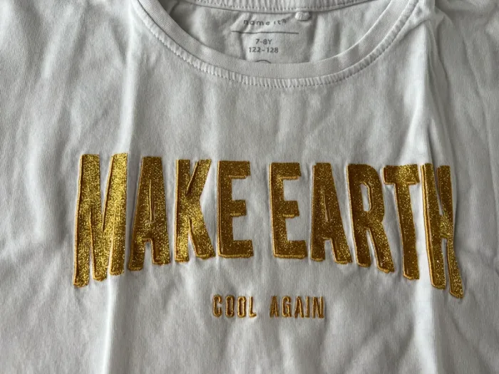 Tee shirt paillettes - photo numéro 2