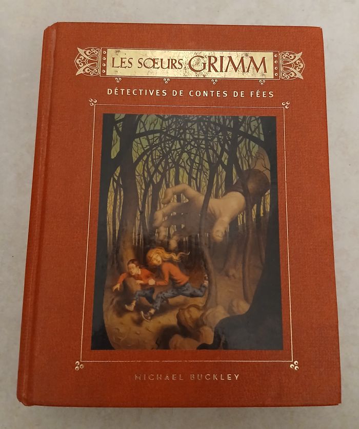 Livre les sœurs Grimm - photo numéro 1