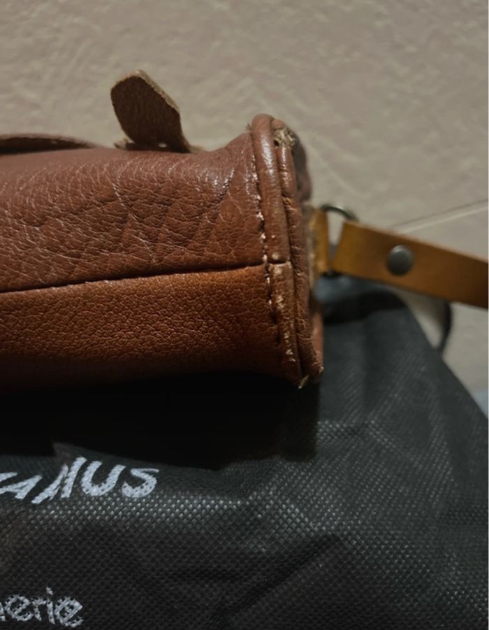 Sac bandoulière mini indispensable Paul marius très bon état - photo numéro 5