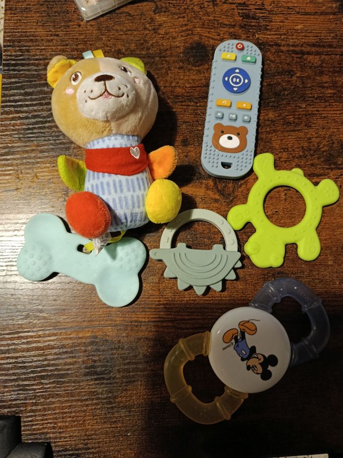 Lot jouet dentition bébé