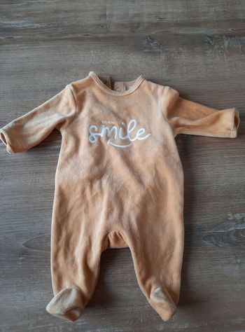 Pyjama jaune en velours