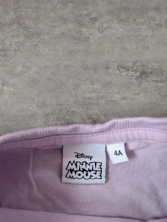 T-shirt fille 4 ans Minnie comme NEUF - photo numéro 2