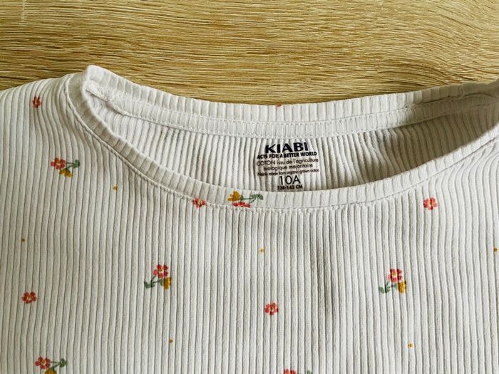 Haut à manches longues fleuri côtelé – Kiabi taille 10 ans - photo numéro 4