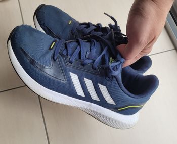 Baskets Adidas marine 36 1/2