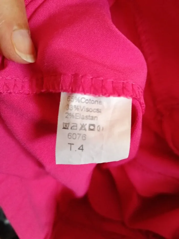 Pantalon magique fushia T4 - photo numéro 4