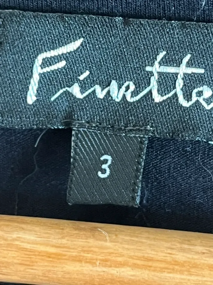 Haut manches 3/4 noir et strass - photo numéro 3