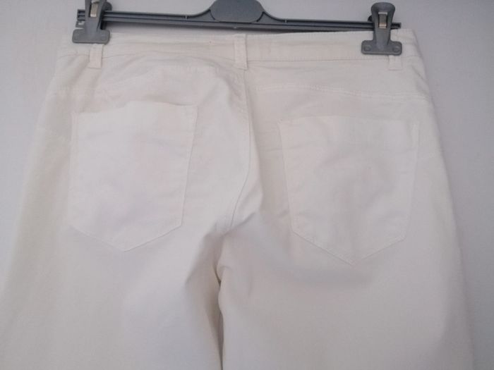 Pantalon blanc - photo numéro 3