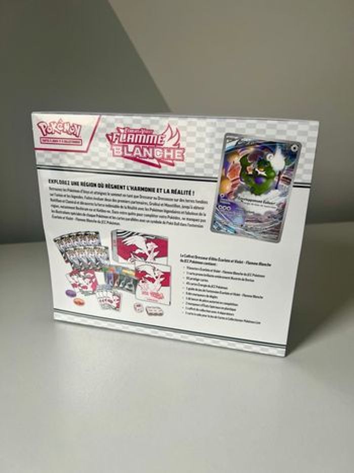 Etb coffret dresseur d’élite flamme blanche ev10.5 cartes Pokémon - photo numéro 2