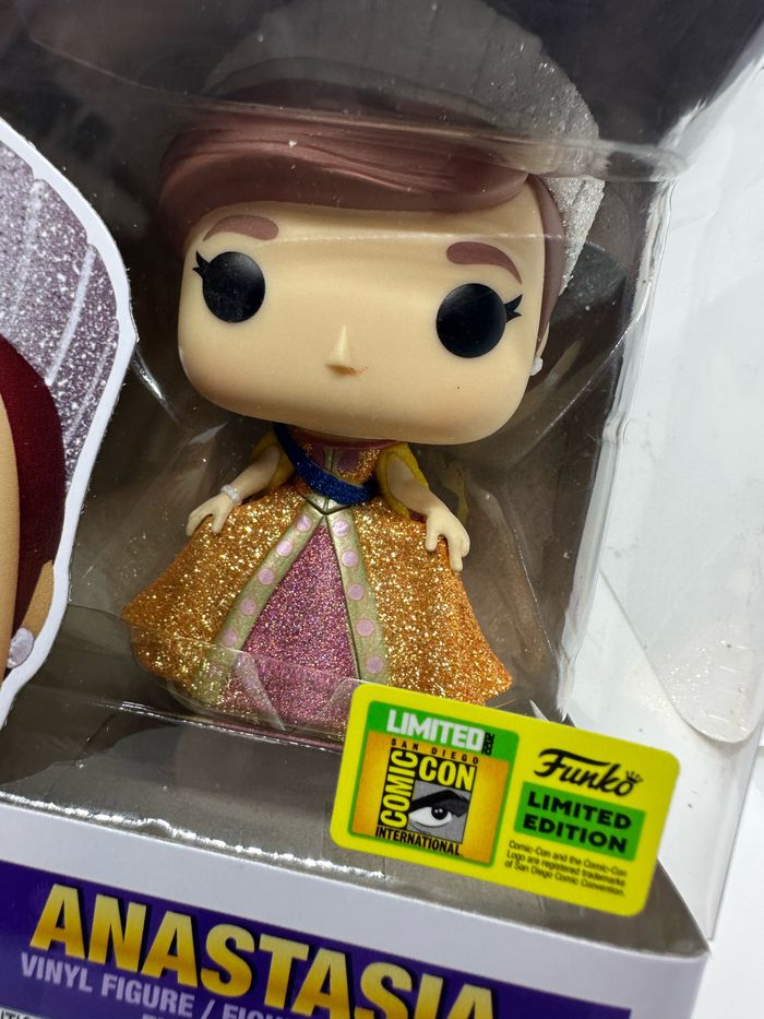 Funko Pop Anastasia 1240 Diamond SDCC 2022 - photo numéro 2