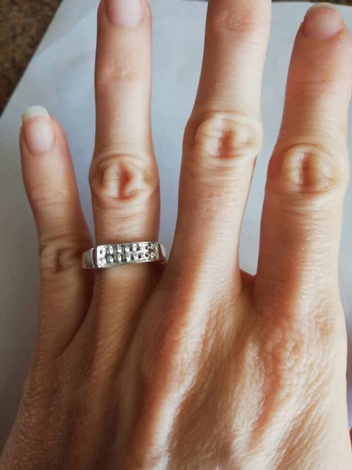 Très jolie et chic bague vintage 17mm