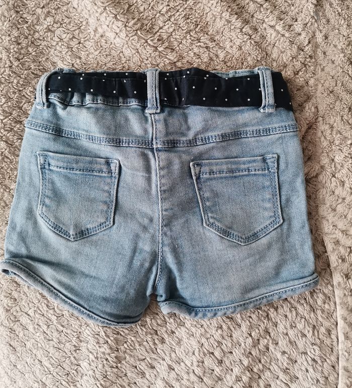 Lot short 18 mois - photo numéro 4