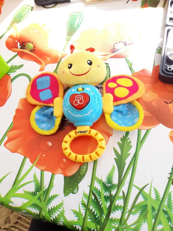 Mon papillon toudoux Vtech musical