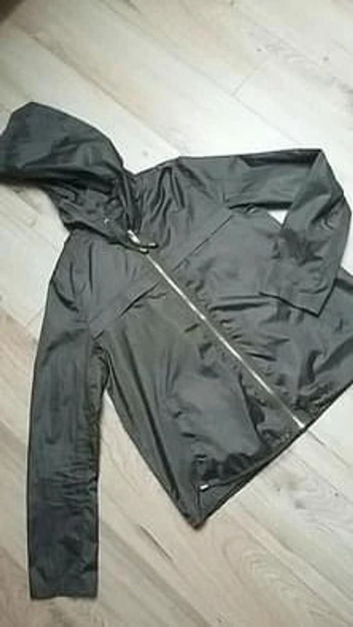 Veste légère imperméable taille 34 New look