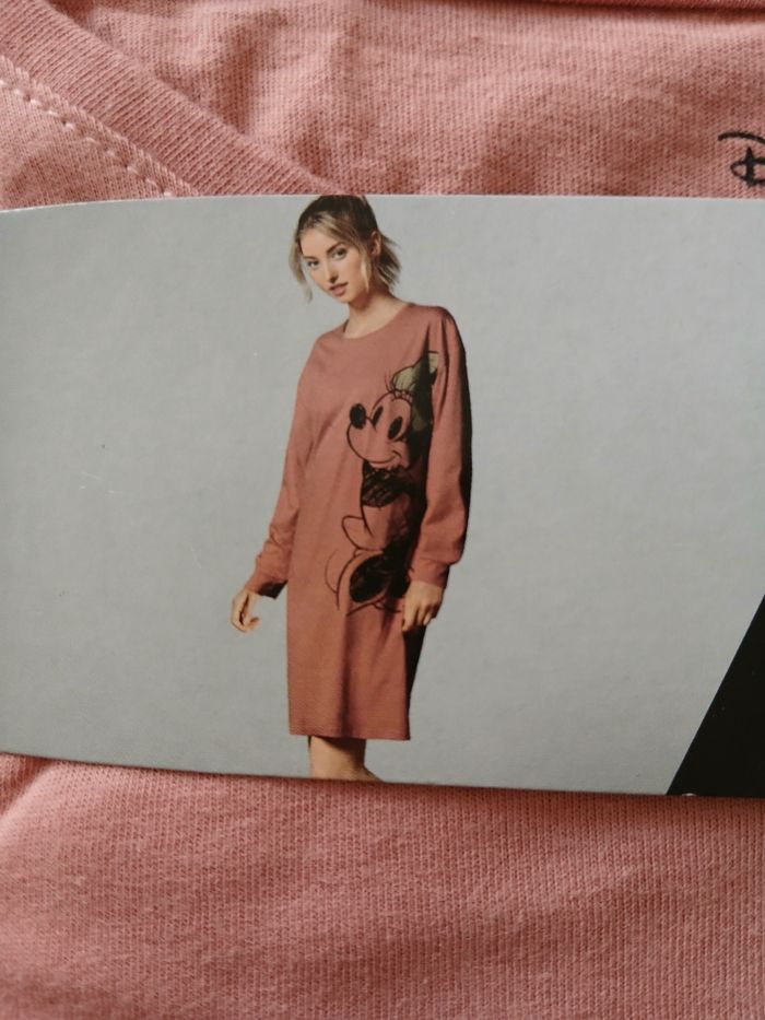 Tee shirt long femme Minnie Mouse - photo numéro 2