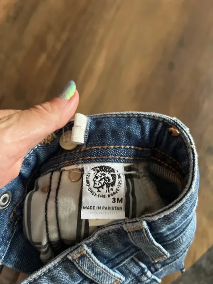 Jeans diesel 3 mois - photo numéro 8