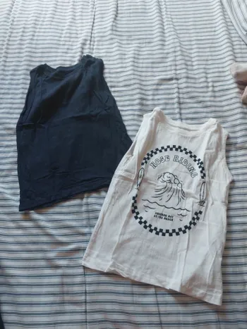 Lot de 2 tee-shirts sans manche Kiabi