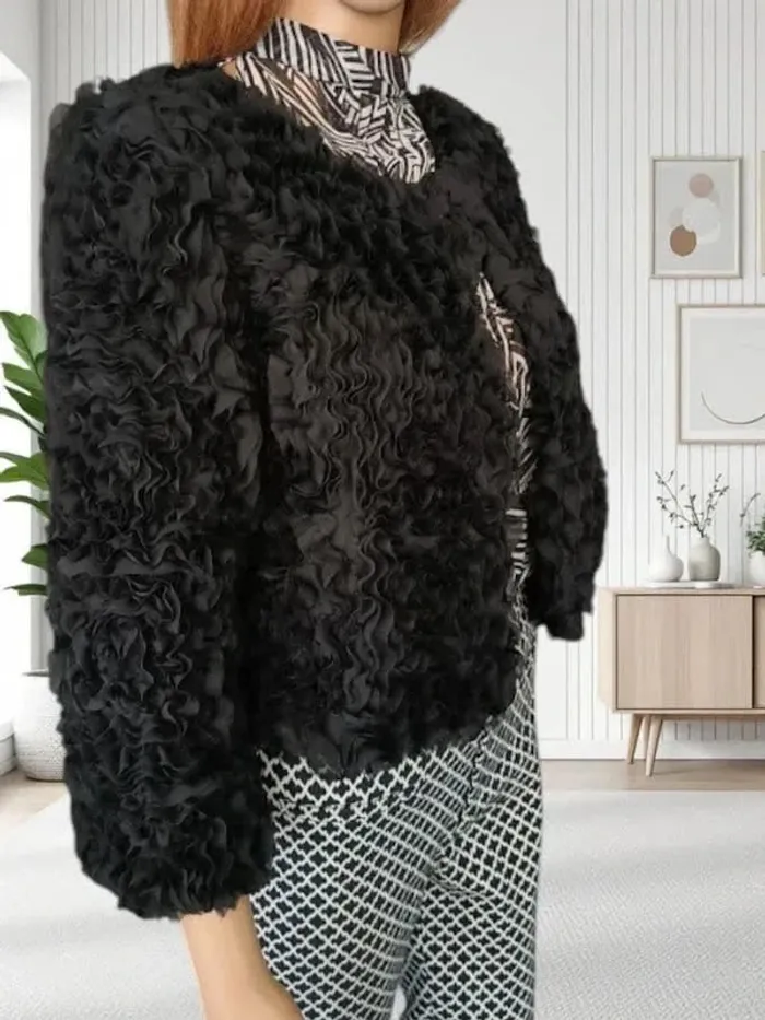 veste courte Vie ta Vie modéle frou frou fermeture au bas avec crochet - photo numéro 3