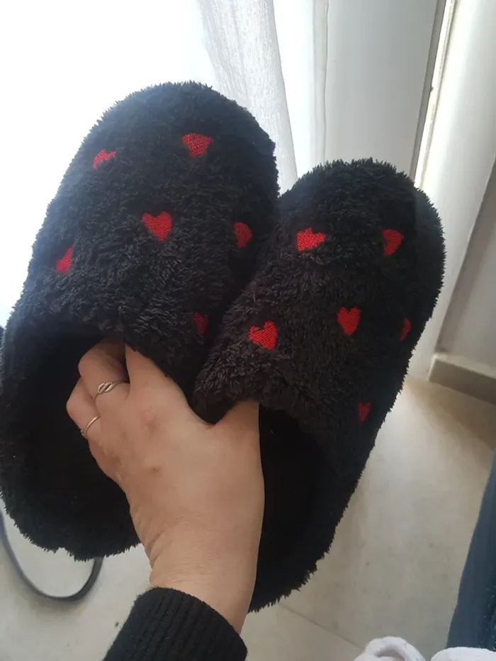 Chausson Cœur Rouge Femme Taille 40 - photo numéro 3