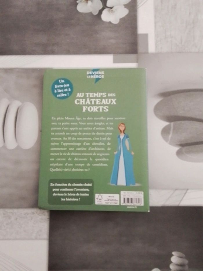 Au temps des châteaux fort - photo numéro 2