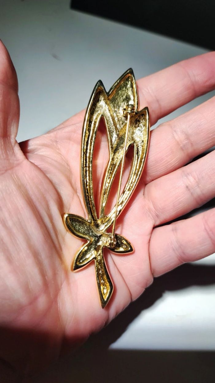 Superbe broche strass et dorée - photo numéro 3