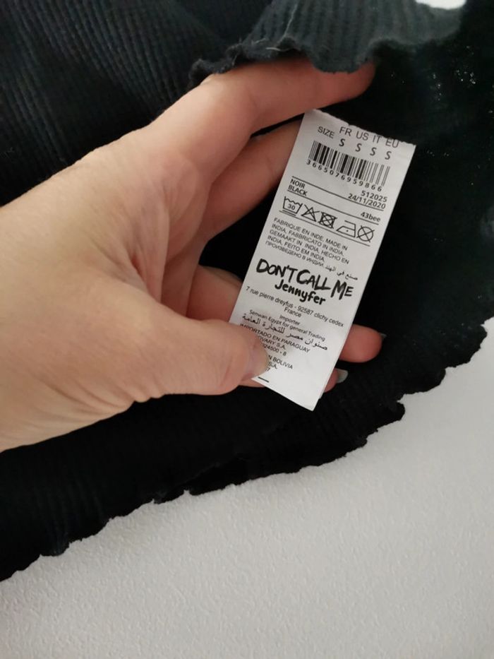 T shirt noir - photo numéro 3