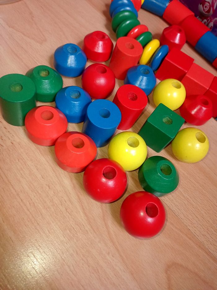 50 perles géantes avec collier et sa boîte de rangement Complet - photo numéro 3