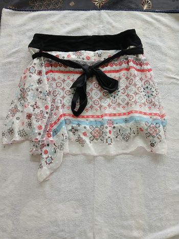 Jupe asymétrique taille 38