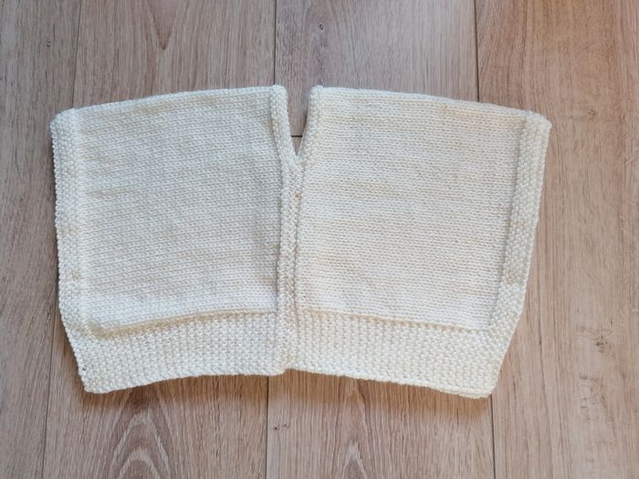 Ensemble poncho écru + écharpe rayée mixte 3 mois - photo numéro 2