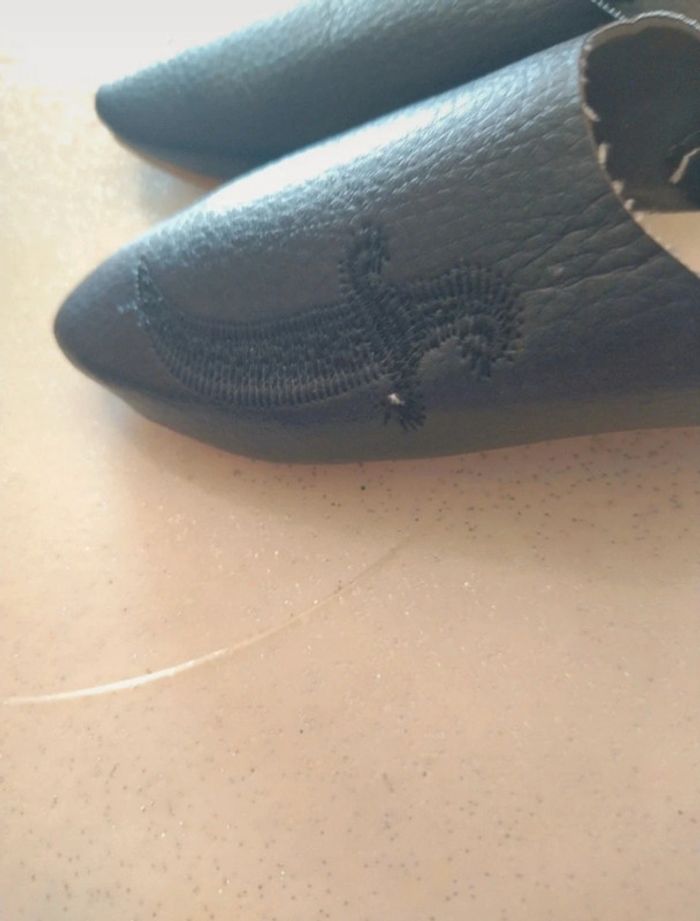 Babouches noires bébé garçon taille 24 - photo numéro 4