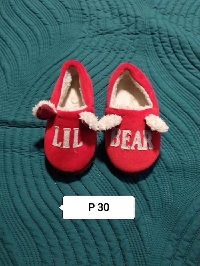 Pantoufle rouge lil bear P 30
