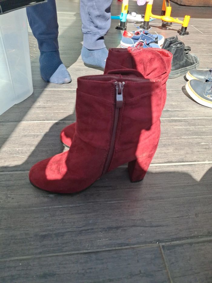 Chaussures à talon bordeau suédine - photo numéro 4