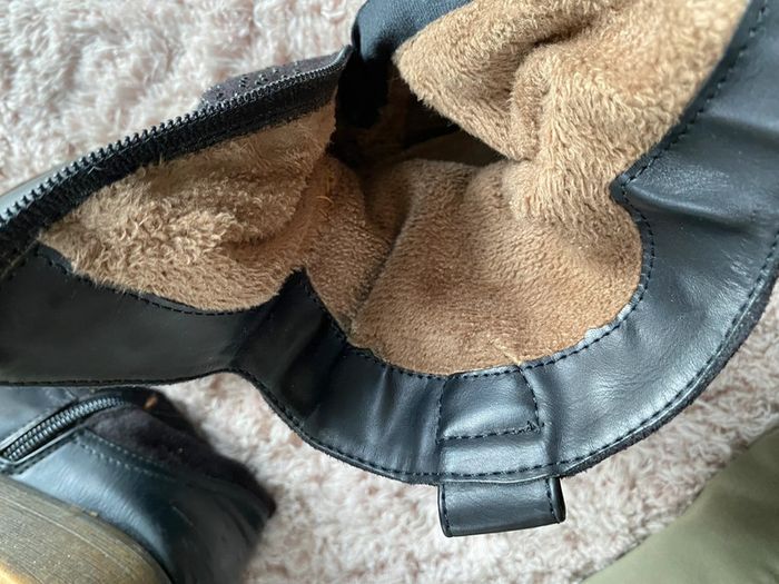 Bottines fourré noir pailletée taille 37 - photo numéro 3