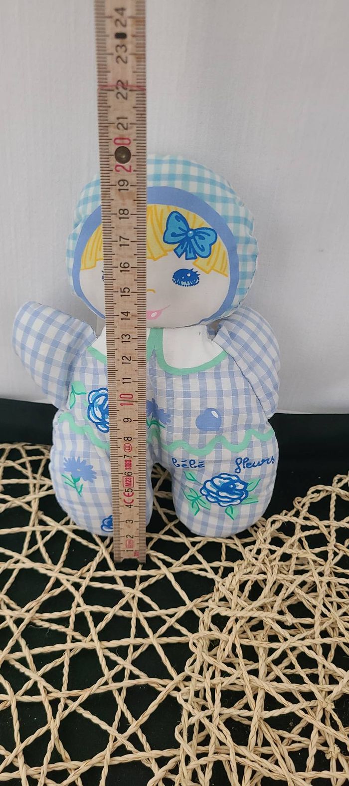 poupée chiffon vintage MUNDIA bébé fleur doudou grelot/peluche LES TOUFOUS - photo numéro 3