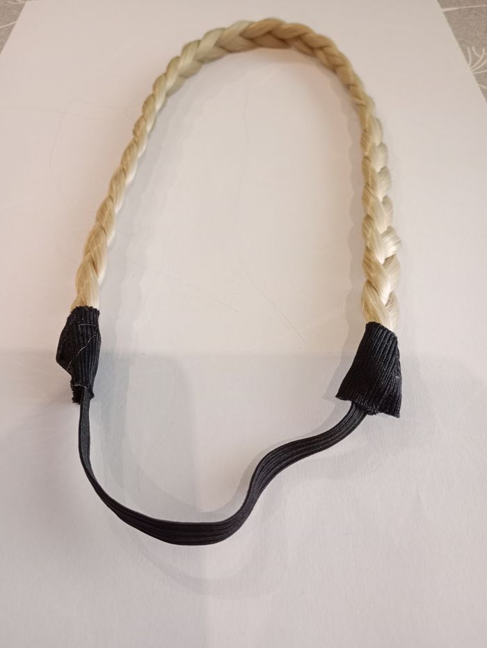 Bandeau tresse blonde - photo numéro 2