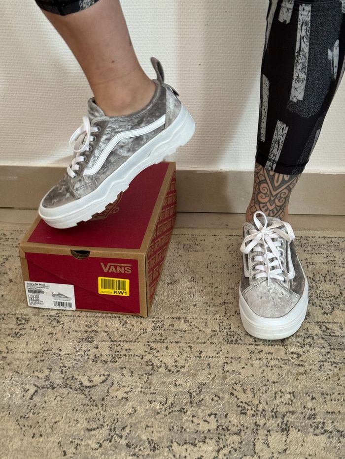 Vans en velour - photo numéro 3