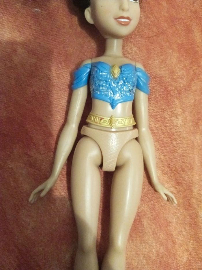 Lot de 2 poupées Hasbro, Jasmine et Cendrillon - photo numéro 10