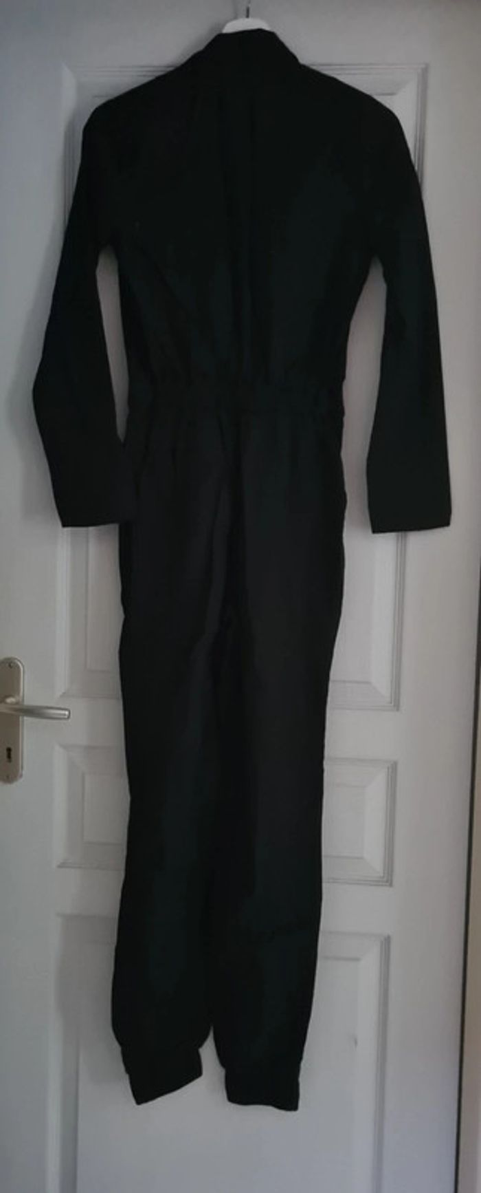 Combinaison noire - photo numéro 2