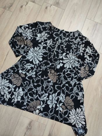 Blouse femme péplum manches 3/4