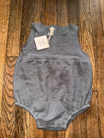 Barboteuse babe & Tess  18 mois Valeur 73 euros Neuve avec étiquette