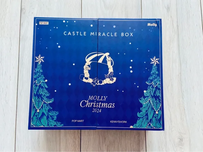 Coffret Pop Mart Molly Christmas 2024