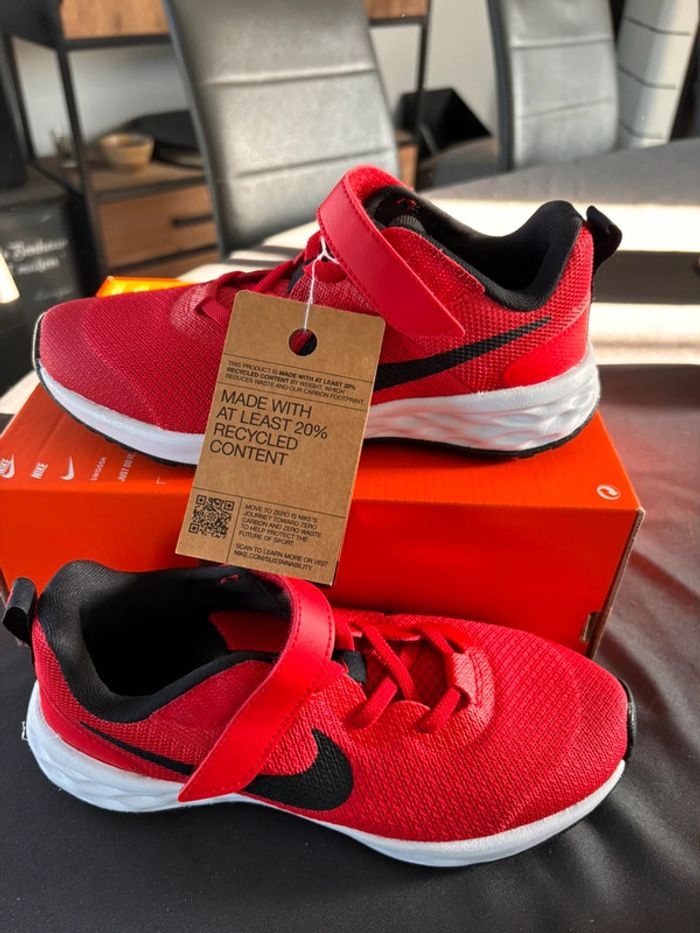 Baskets Nike P.33,5 neuves unisex - photo numéro 9