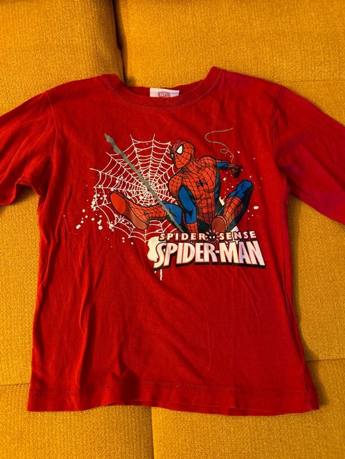 Tee shirt manches longues 5 ans - photo numéro 2