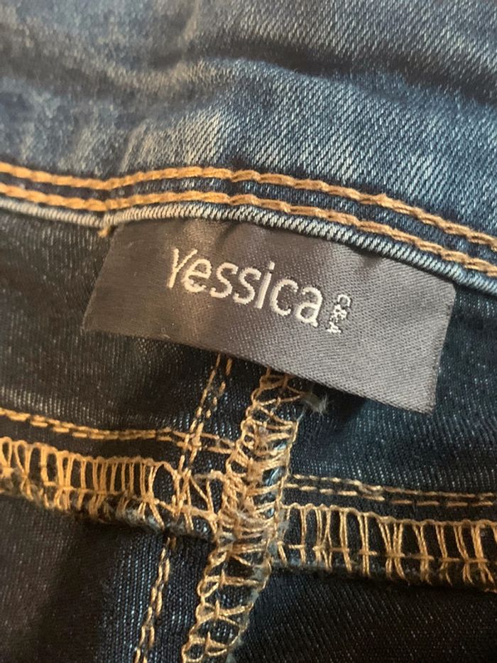 Jean Yessica - photo numéro 3