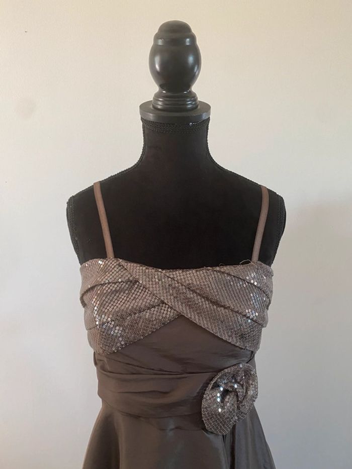 Robe chic de soirée Made in Italy marron avec serquins taille S / M - photo numéro 2